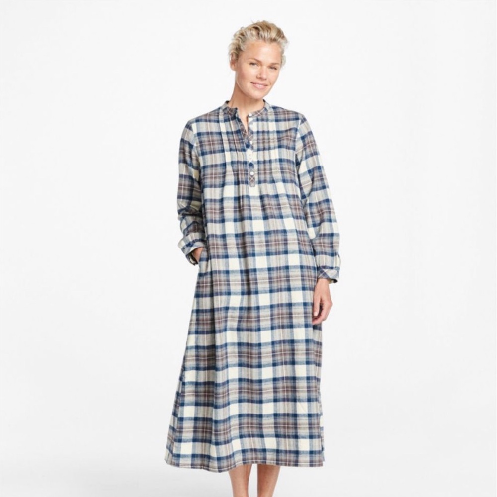 L.L. Bean Scotch Plaid Indigo Flannel Nightgown